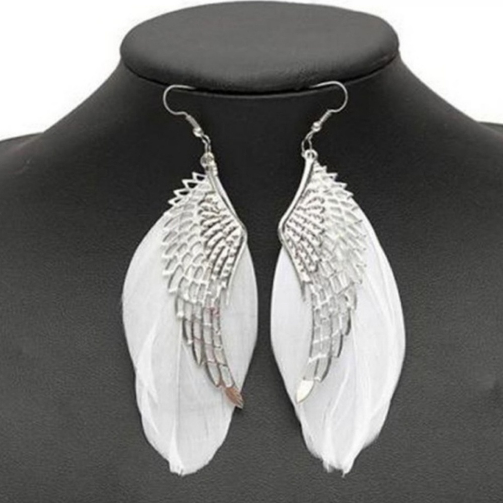 FEATHER (REAL) EARRINGS